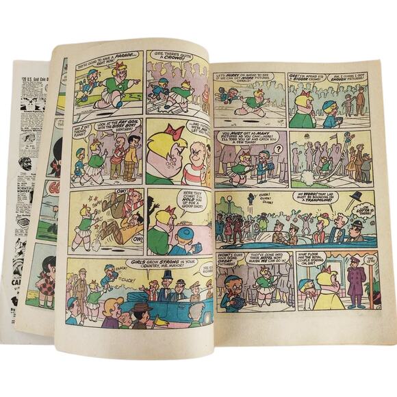 Harvey Comics Richie Rich Dollars & Cents April 1967 #18, Silver Age Comic Book - Picture 5 of 6